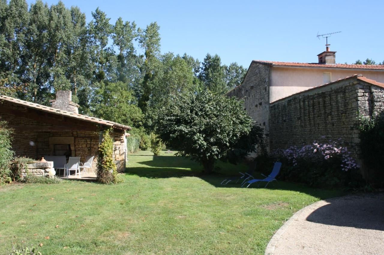 Hébergement de vacances De La Ballade 9 Chemin De La Ballade 79260